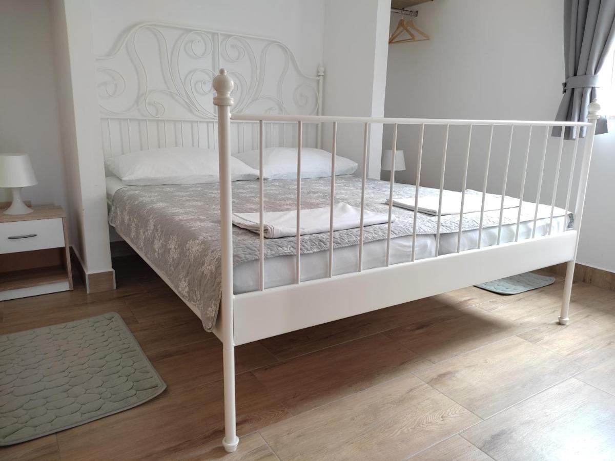 Apartments Chilla *** Lopar Ngoại thất bức ảnh